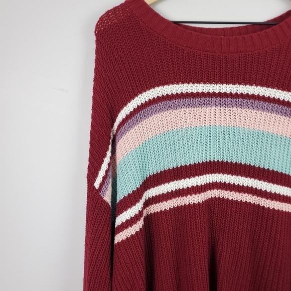 American Eagle Red Striped Crewneck Sweater Large - Picture 2 of 6